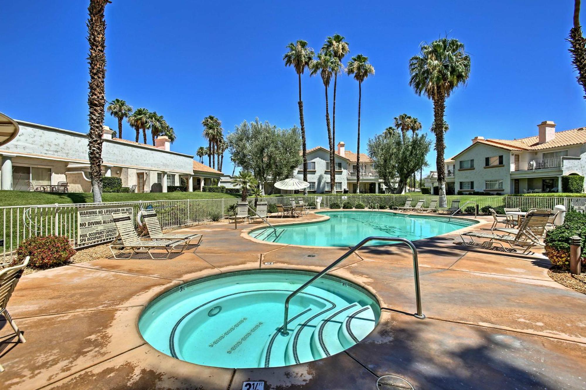 Palm Desert Retreat Pool Access And On-Site Golf! Villa Bagian luar foto